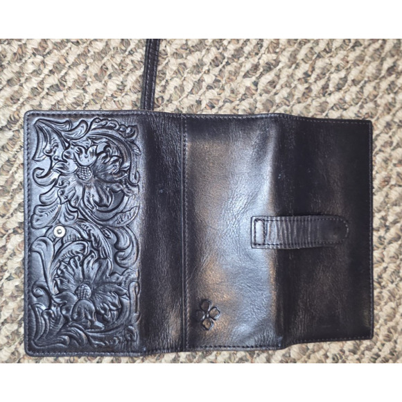 Patricia Nash Annesley Embossed Black Leather Wallet Wristlet Clutch Purse Boho - Picture 7 of 7